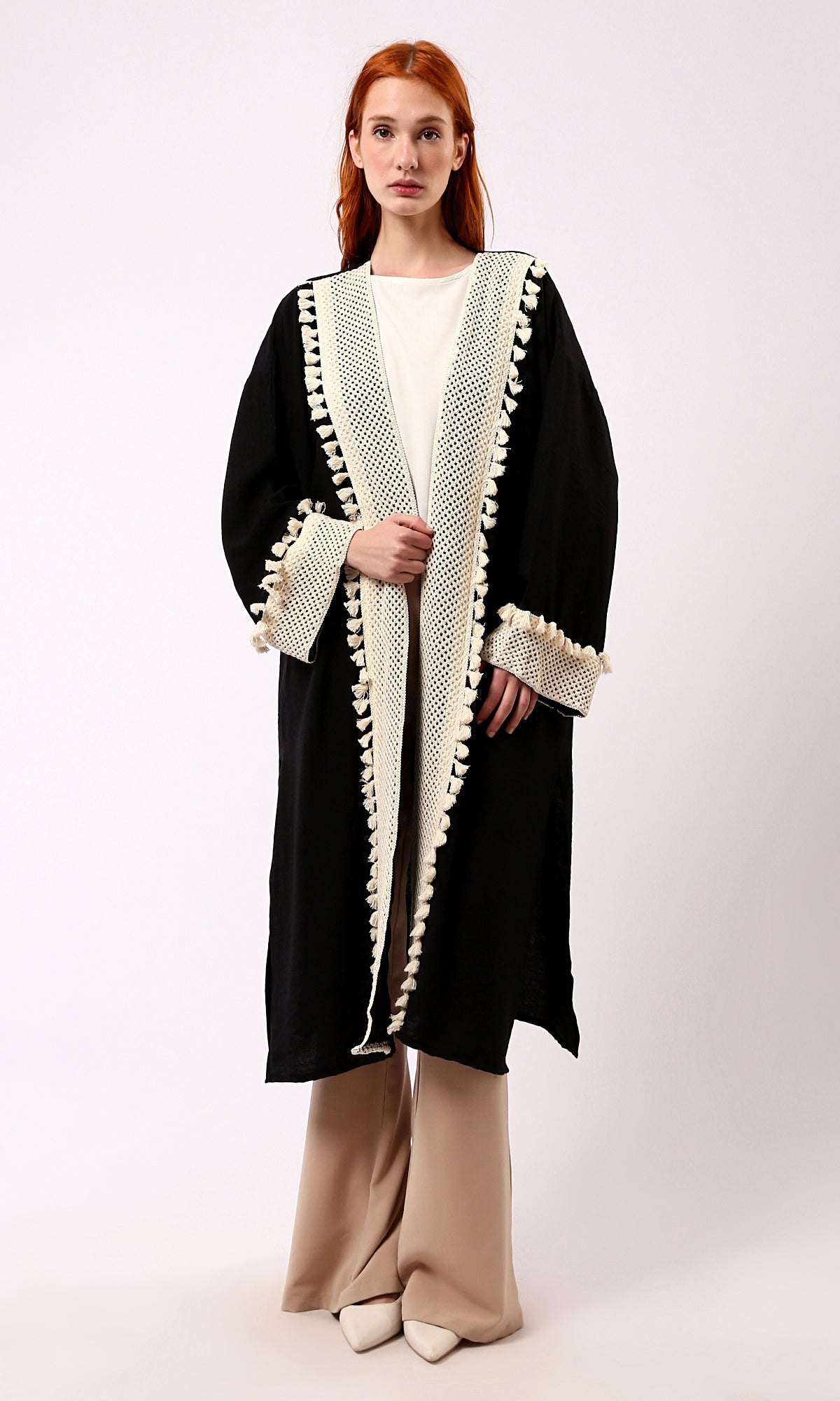 O178808 Crochet Neckline Slip On Black Long Cardigan