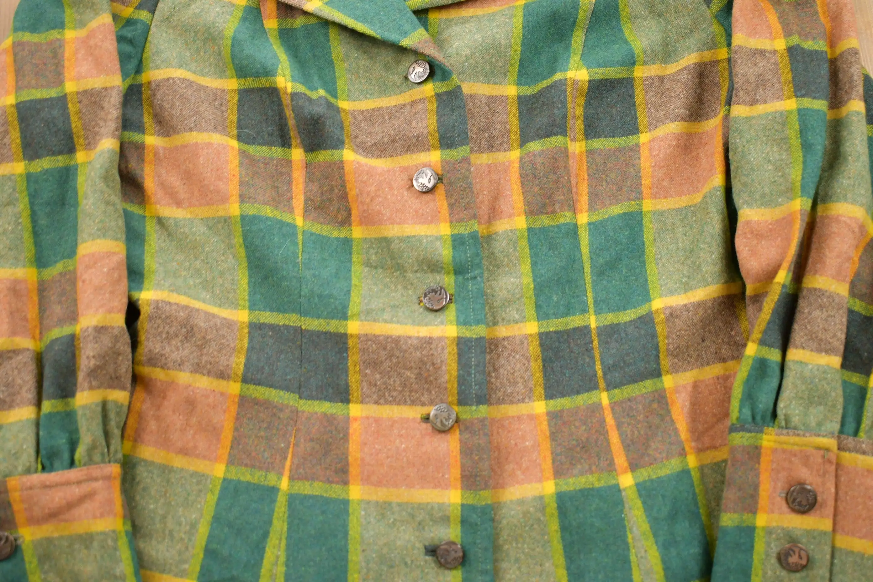 Vintage 1970s Plaid Button Up Shirt / 1970s Button Up / Vintage Flannel / Plaid Flannel / Casual Shirt / Formal Shirt