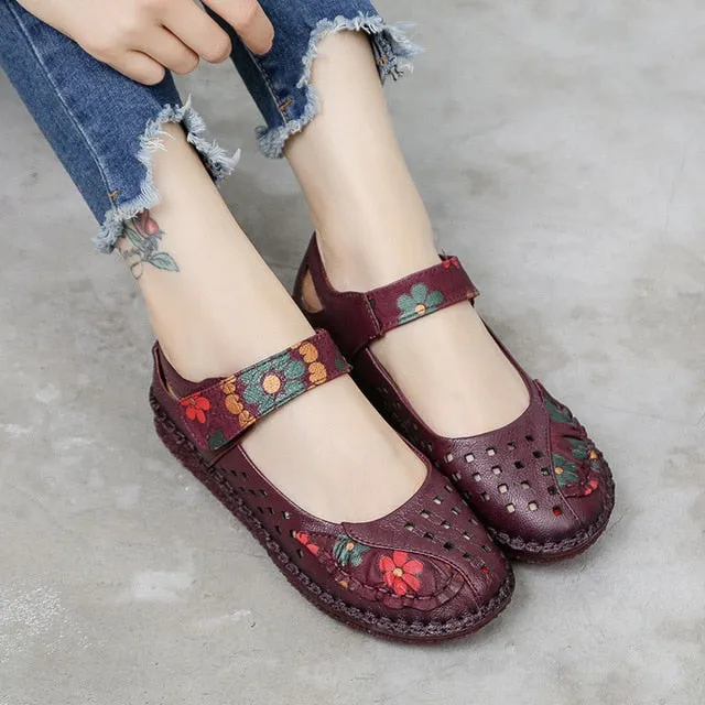 Women's Summer Genuine Leather Floral Pattern Round Toe Flats